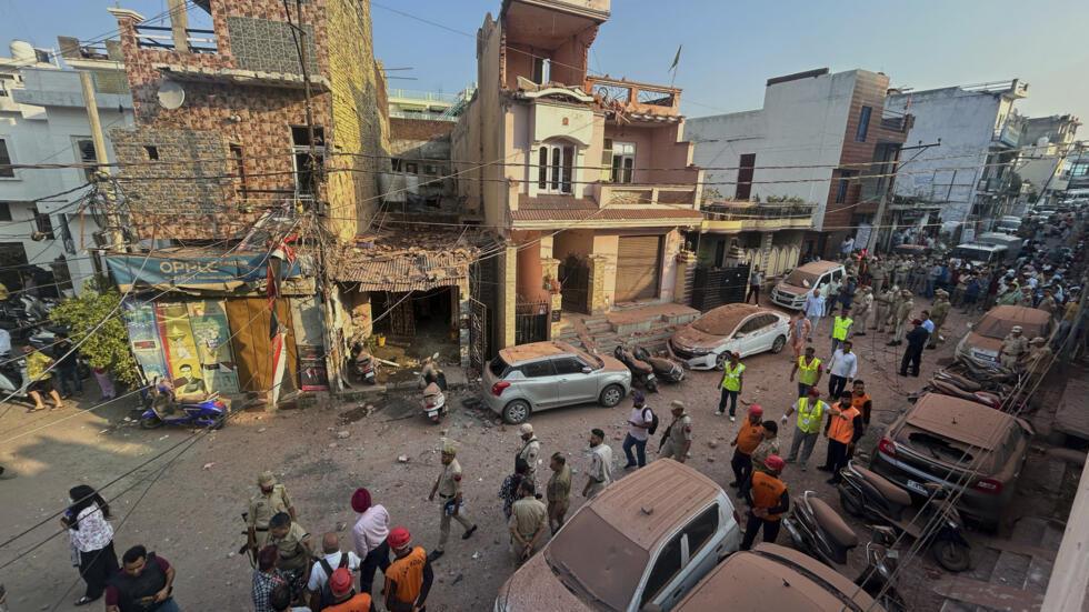 Le Pakistan lance sa riposte contre l'Inde après des missiles indiens et une frappe à Islamabad