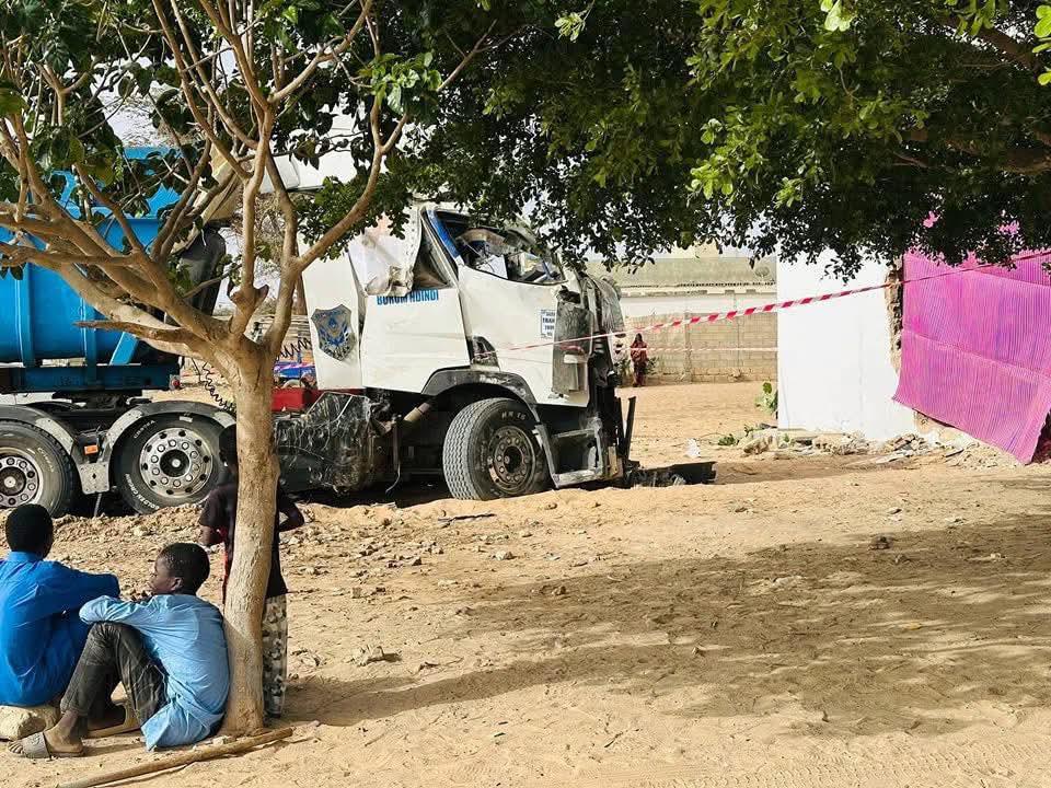 Darou Khoudoss: une adolescente tuée dans son sommeil par un camion fou
