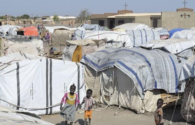 Soudan: au moins 14 morts dans un bombardement d'un camp de déplacés au Darfou