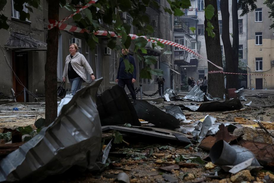 Ukraine: des frappes de drones russes font un mort et quatorze blessés à Odessa