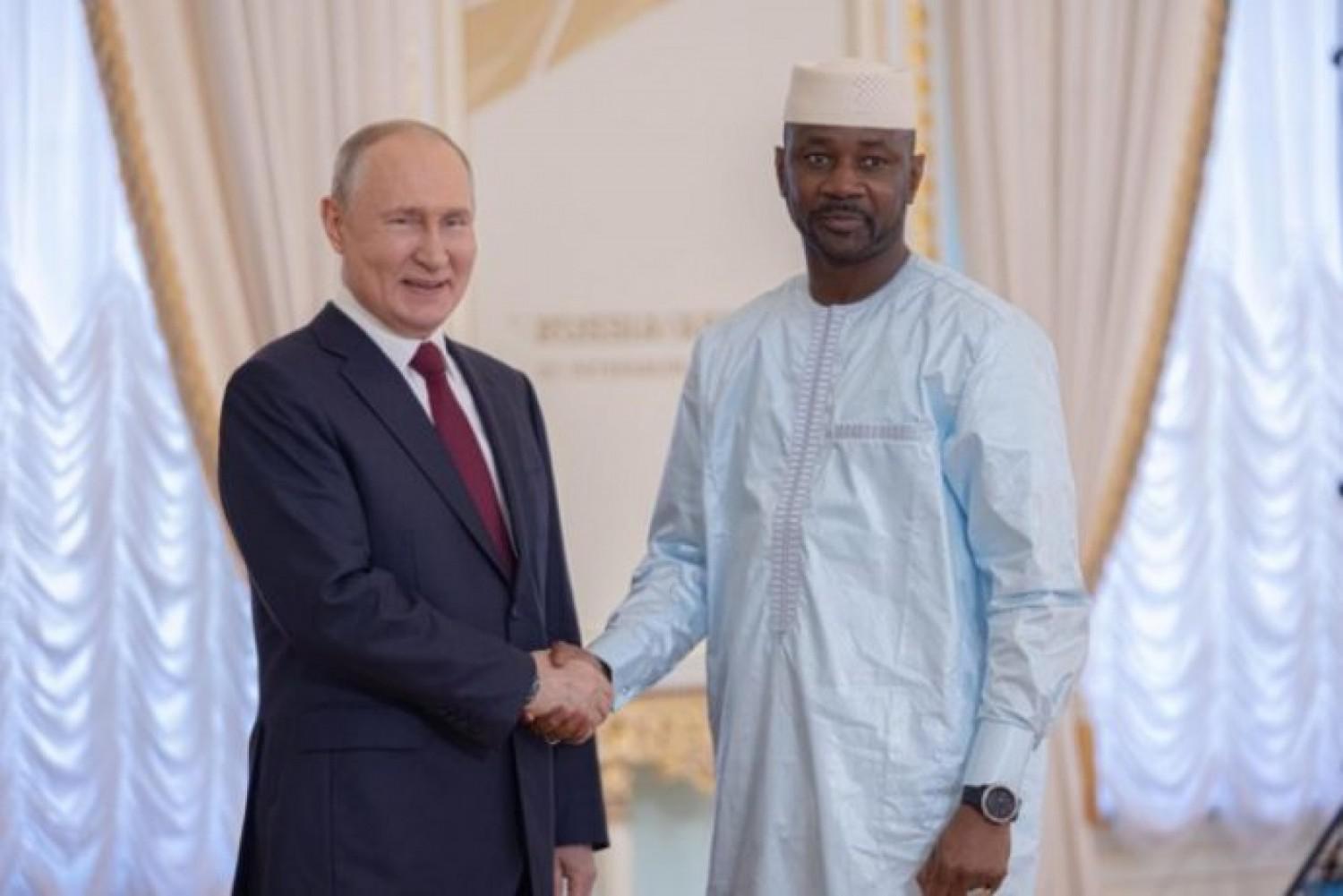 Assimi Goïta reçu par Vladimir Poutine pour renforcer les liens avec Moscou