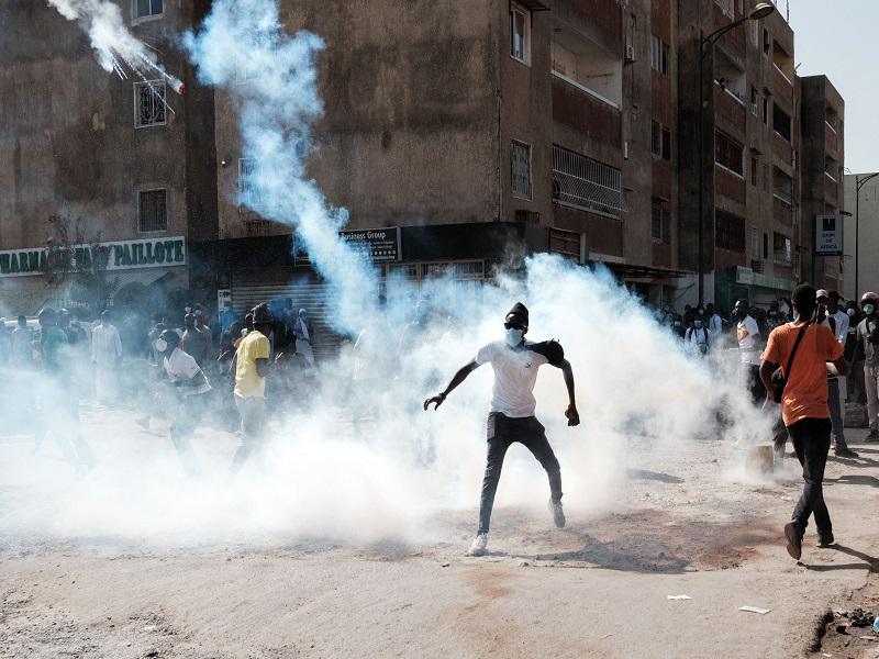 Tensions à Rosso Sénégal : une fille reçoit une grenade lacrymogène à la joue