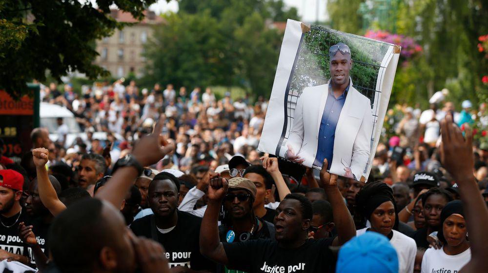Mort d'Adama Traoré: que s'est-il vraiment passé le jour de son interpellation ?