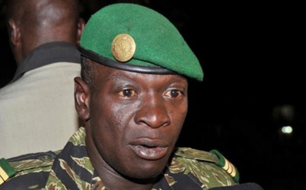 Mali : les bérets verts poursuivent les arrestations arbitraires de bérets rouges