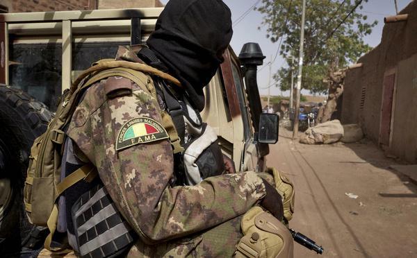 Mali: les jihadistes du Jnim mènent sept attaques simultanées, à Kayes, Nioro et Niono, notamment