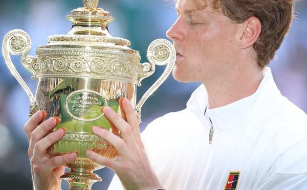 Tennis : Sinner prend sa revanche sur Alcaraz et gagne son premier titre à Wimbledon