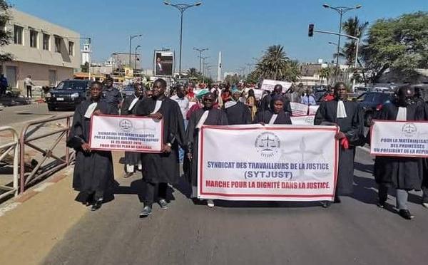 L'Entente SYTJUST-UNTJ récuse Mamadou Lamine Dianté et dénonce une médiation politisée