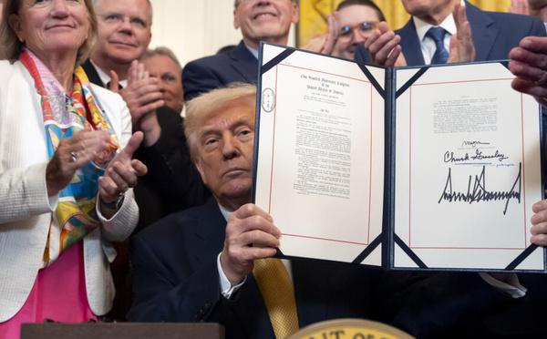 Six mois de présidence de Donald Trump: «Les États-Unis sont devenus un autre pays»
