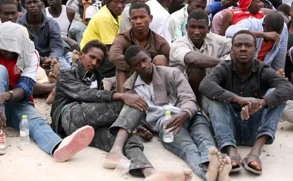 Migration irrégulière : 147 personnes interceptées au large de Sangomar, sept (7) passeurs arrêtés
