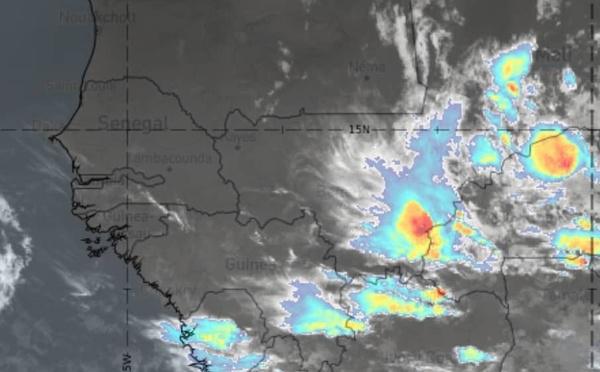 Prévisions météo : une nuit globalement paisible, quelques pluies attendues à l’Est et au Sud