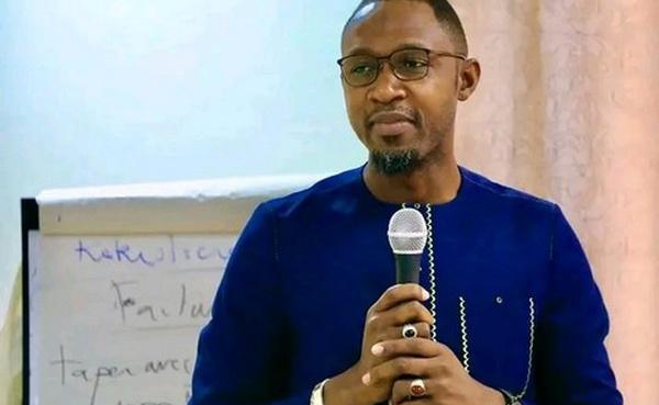 Dialogue philosophique : L'art du camouflet constitutionnel (Par Dr. Mahamadou KONATE)