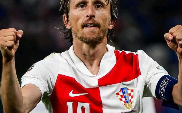 Qualifs CdM 2026 : la Croatie assure la qualification, la Pologne retarde les Pays-Bas, la Slovaquie ne lâche pas l’Allemagne