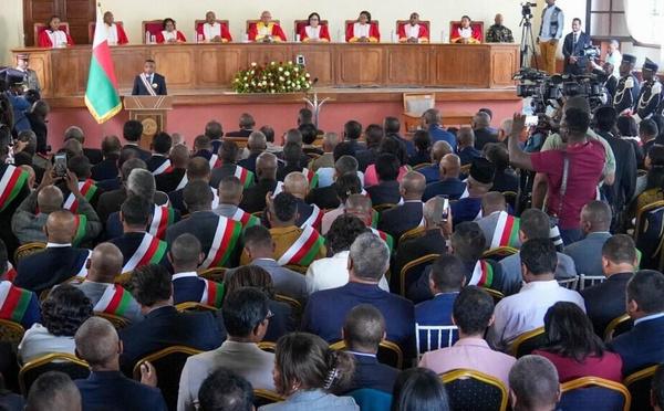 Madagascar: les évêques mettent en garde le nouveau pouvoir contre le retour des anciennes pratiques