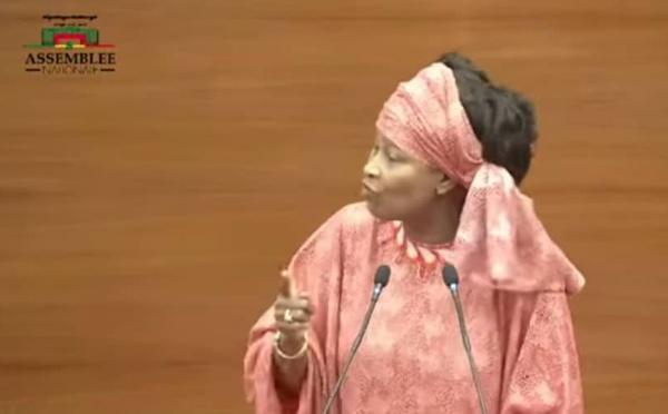 Dette cachée, rapports de Forvis Mazars : le réquisitoire musclé d’Aïssata Tall Sall face au ministre des Finances