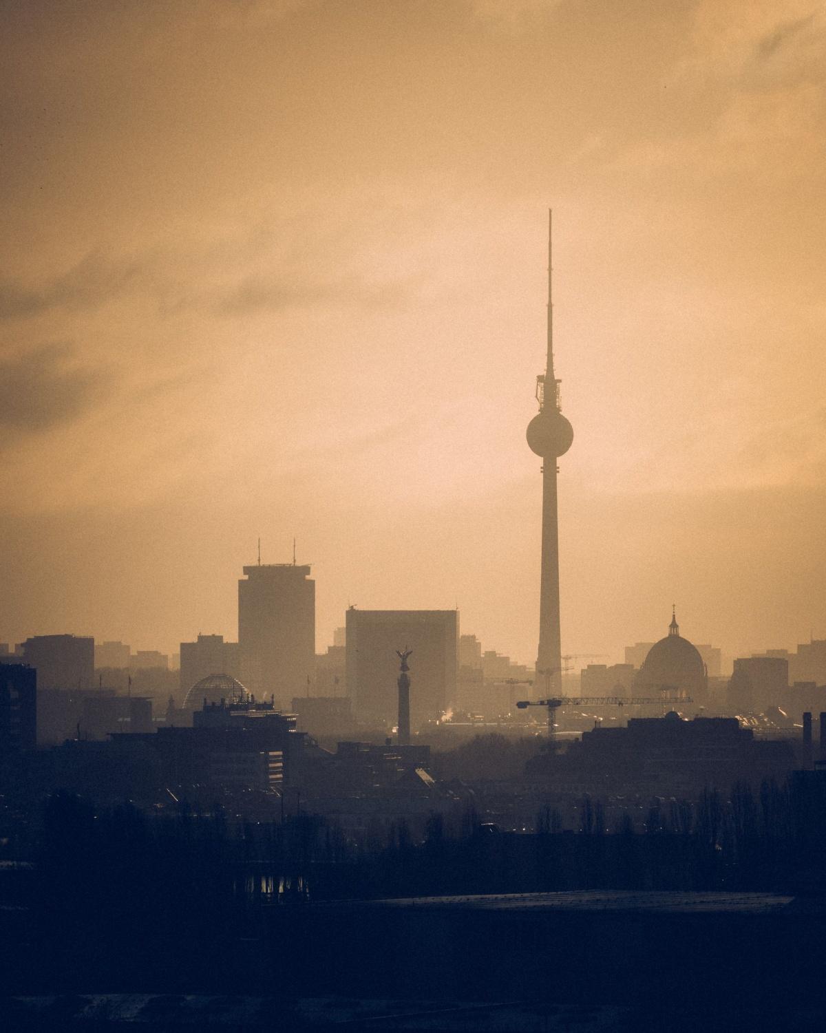 Einstieg Berlin – Messe für Studium, Ausbildung und Gap Year 🎓 Einstieg Berlin – Messe für Studium, Ausbildung und Gap Year 🎓