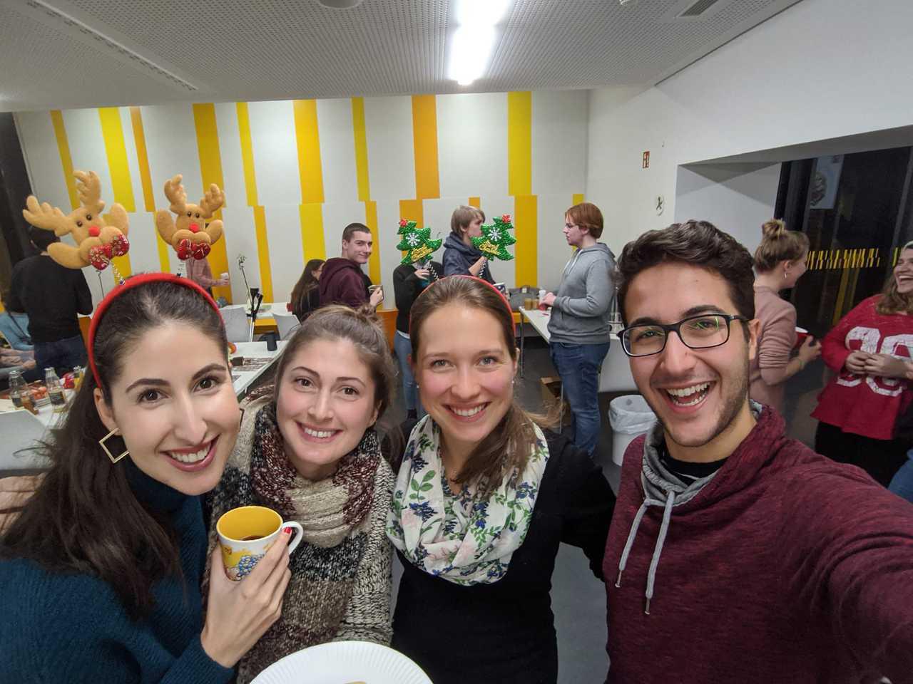 Weihnachtsfeier STU 19