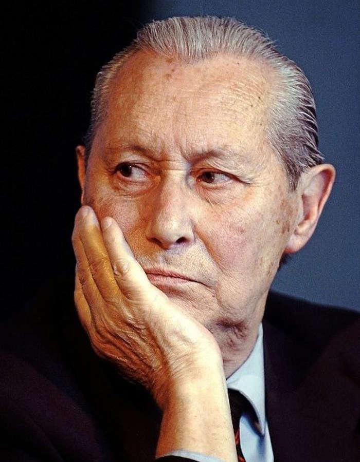 El compromiso silenciado de G. Puente Ojea (I) (957)