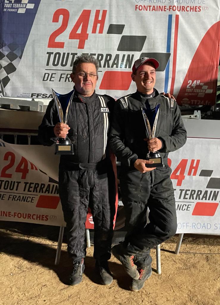 Thierry et Pierre Noble, vainqueurs des 6H Tout Terrain d'Ile de France ! Thierry et Pierre Noble, vainqueurs des 6H Tout Terrain d'Ile de France !