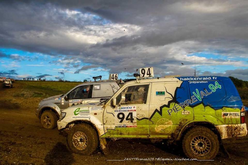 A quatre heures de l'arrivée, duel en tête ! A quatre heures de l'arrivée, duel en tête !