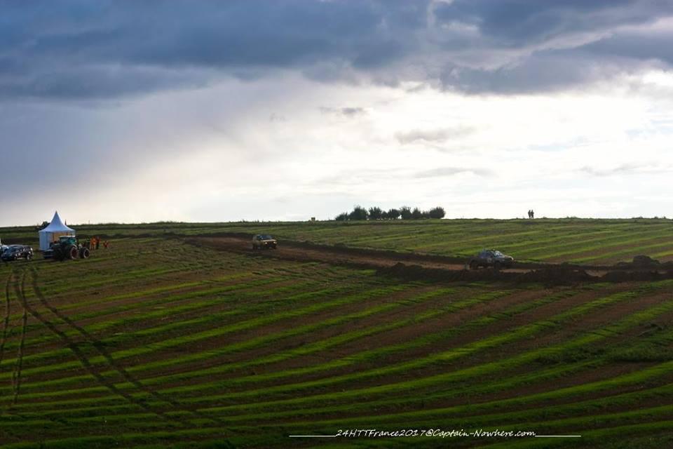 A quatre heures de l'arrivée, duel en tête ! A quatre heures de l'arrivée, duel en tête !