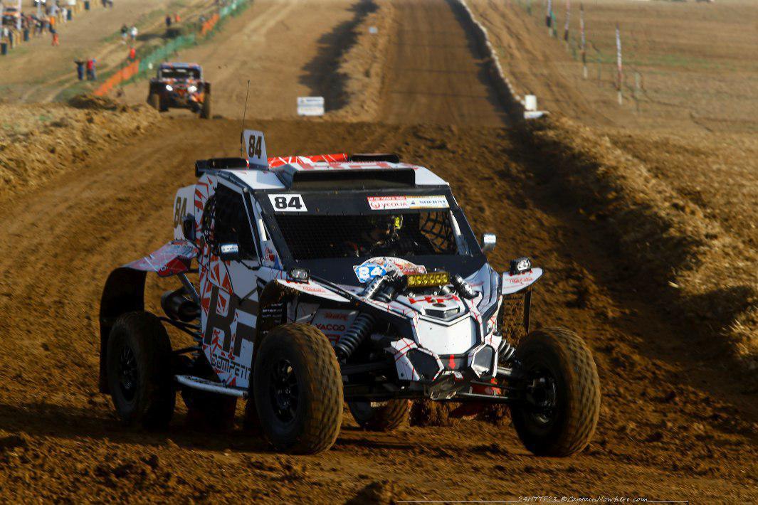 Match ouvert entre buggys et SSV Match ouvert entre buggys et SSV