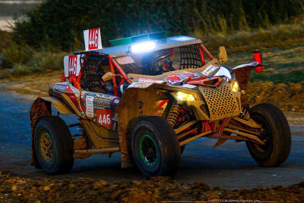 Un départ... mouvementé ! Un départ... mouvementé !