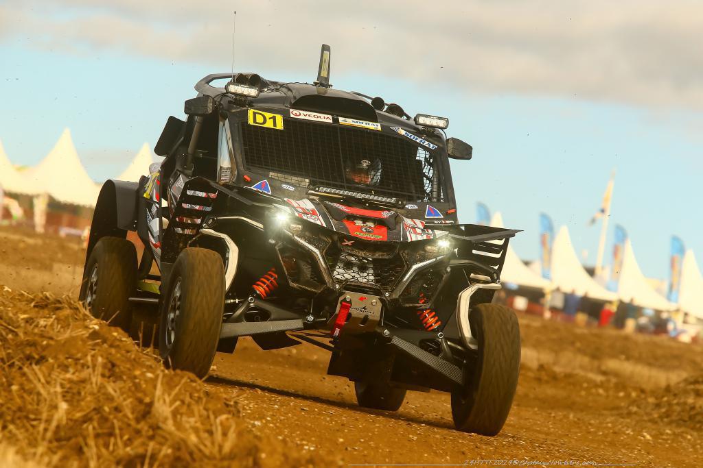 BTR D01, D02 : "l'autre podium" BTR D01, D02 : "l'autre podium"