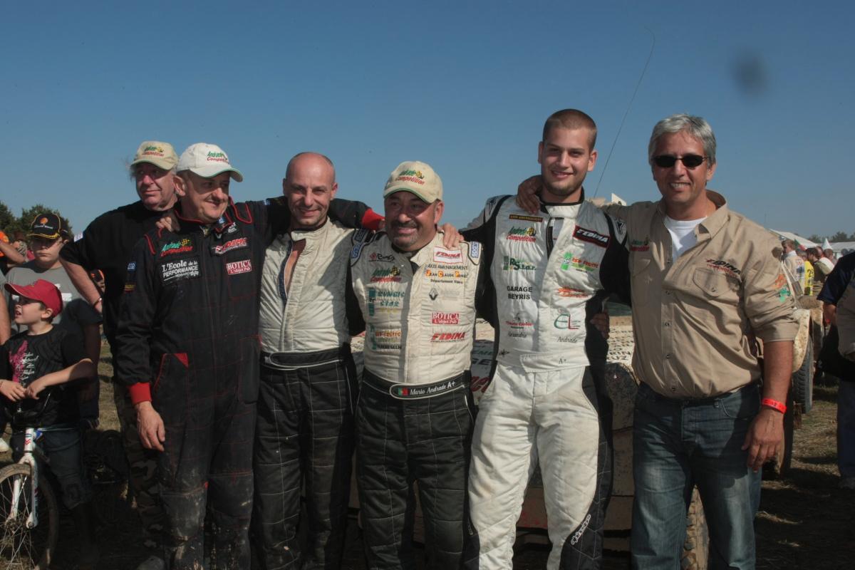 L'esprit d'équipe au sein même de la famille L'esprit d'équipe au sein même de la famille