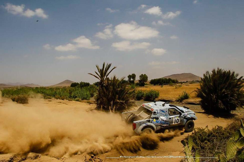 24H MAROC 2017 : 1ere étape remportée par Gilles Billault, Philippe Boutron, Mayeul Barbet et Laurent Fouquet !