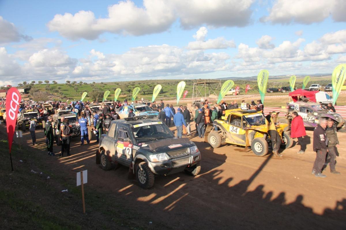 Vends Mitsubishi Pajero T1 FIA Rally Raid Vends Mitsubishi Pajero T1 FIA Rally Raid