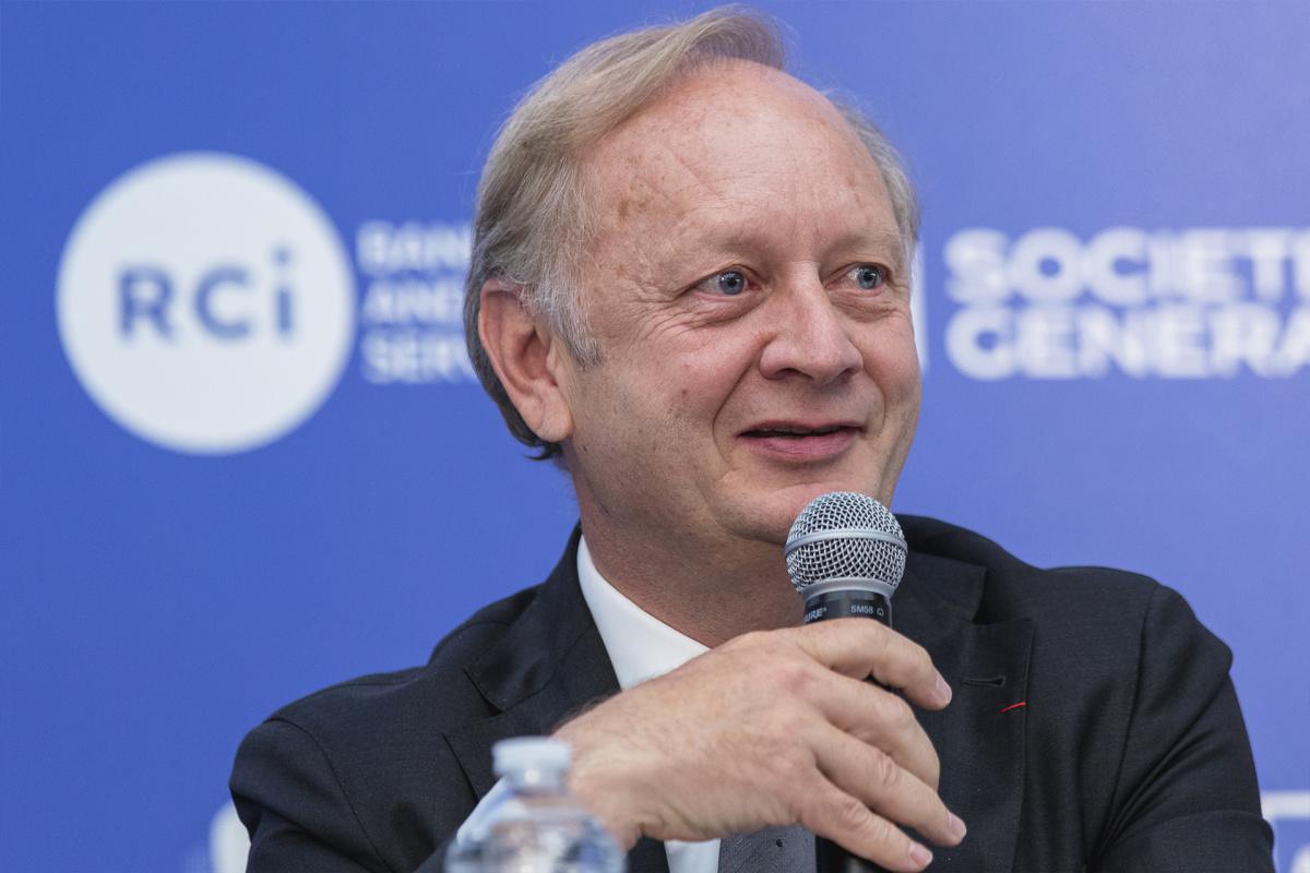 Eric CESARI  Eric CESARI