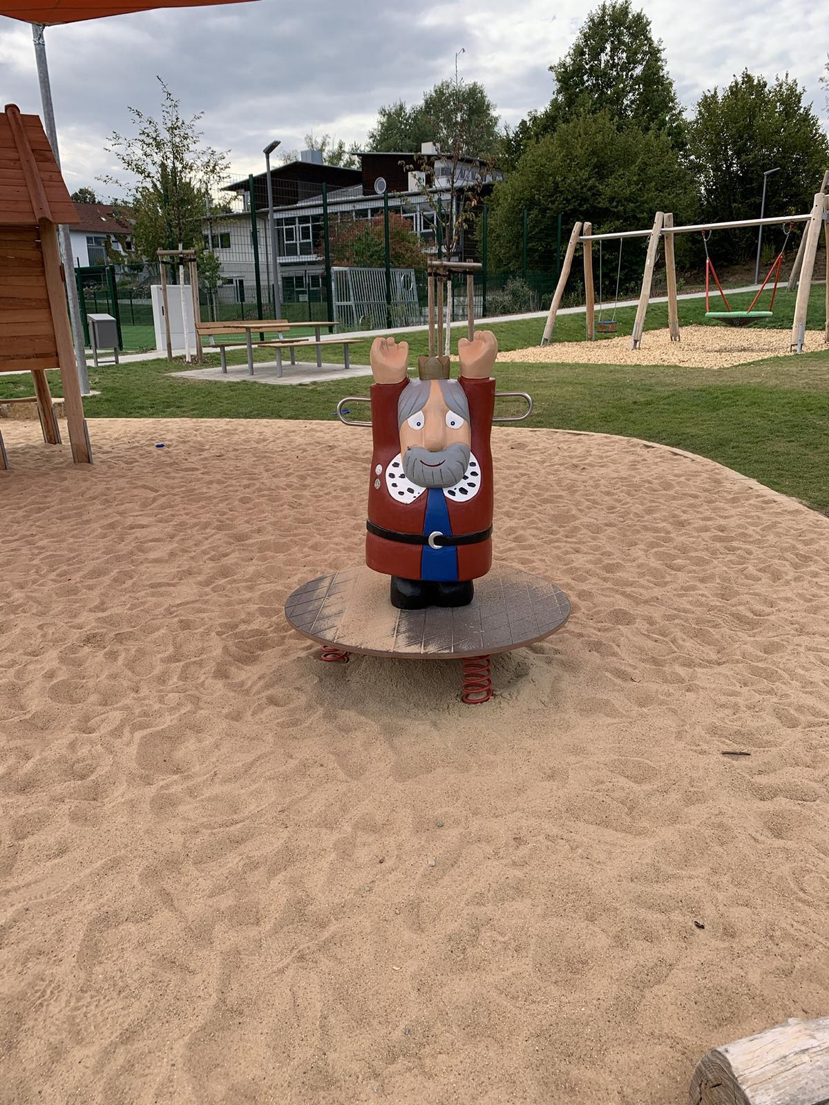 Main Echo: »Neues Krom­bacher Sport- und Frei­zeit­gelän­de ist fertig« Main Echo: »Neues Krom­bacher Sport- und Frei­zeit­gelän­de ist fertig«