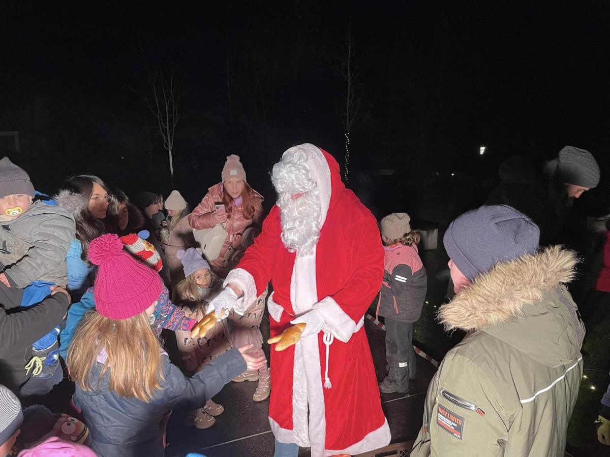 Krombacher Weih­nachts­markt war ein voller Erfolg Krombacher Weih­nachts­markt war ein voller Erfolg