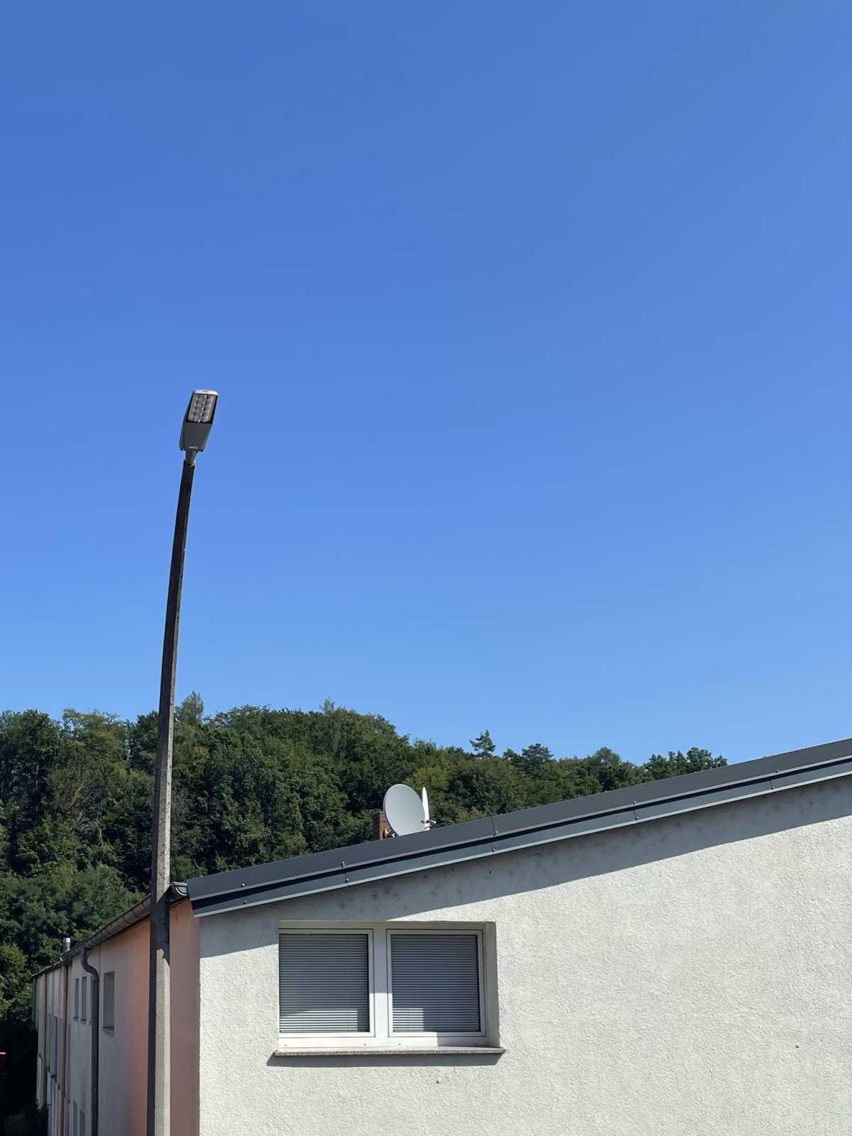 Umrüstung auf stromsparende LED-Leuchten Umrüstung auf stromsparende LED-Leuchten