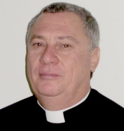 Pe. Paulo Filletto Pe. Paulo Filletto