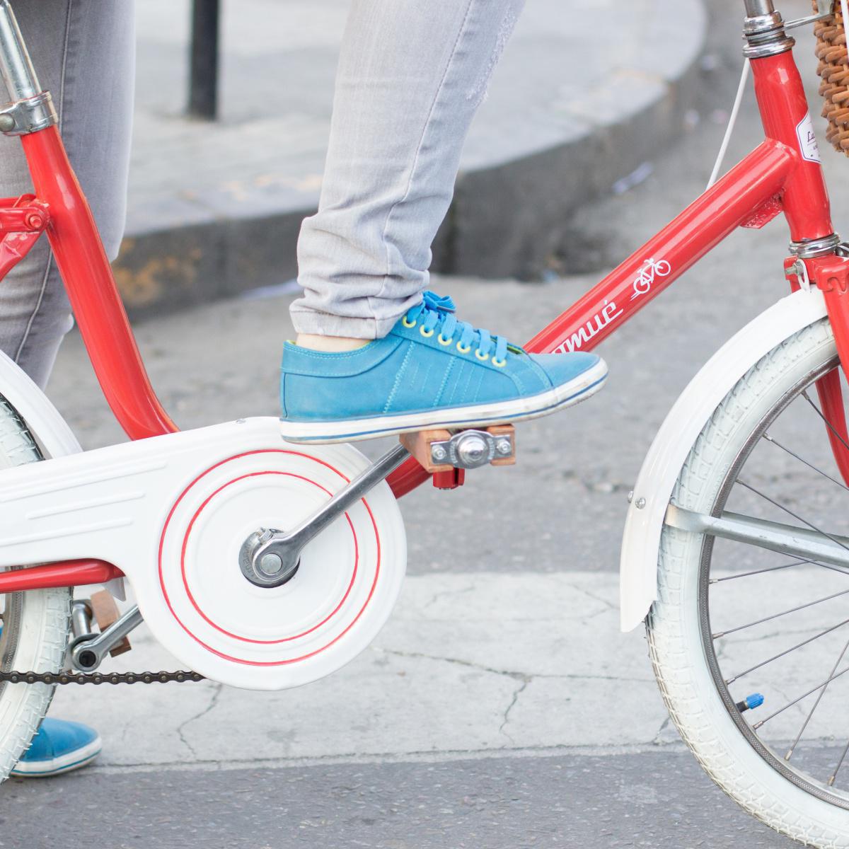 Normativa sobre bicicletas, patines y patinetes Normativa sobre bicicletas, patines y patinetes