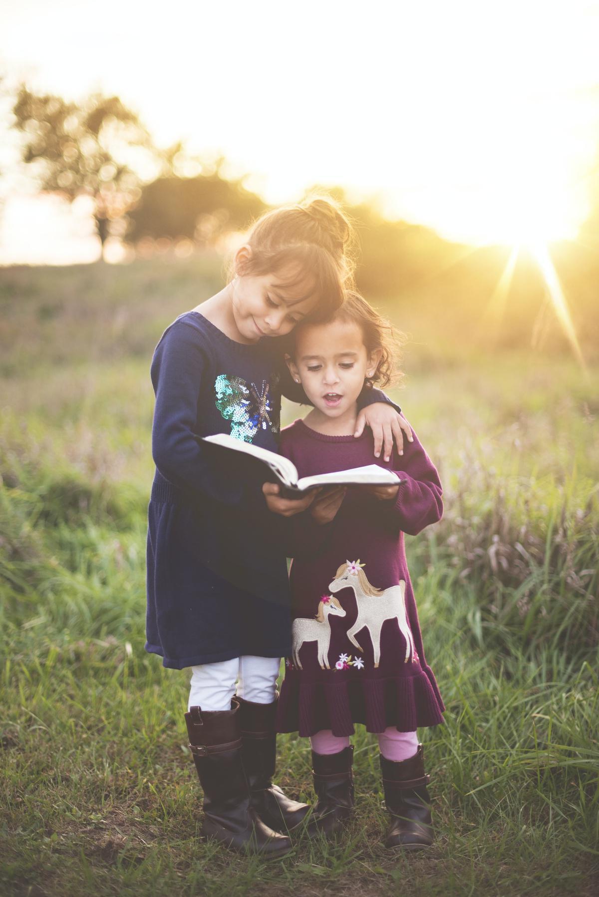 Recomendaciones literarias Infantil y Juvenil Recomendaciones literarias Infantil y Juvenil