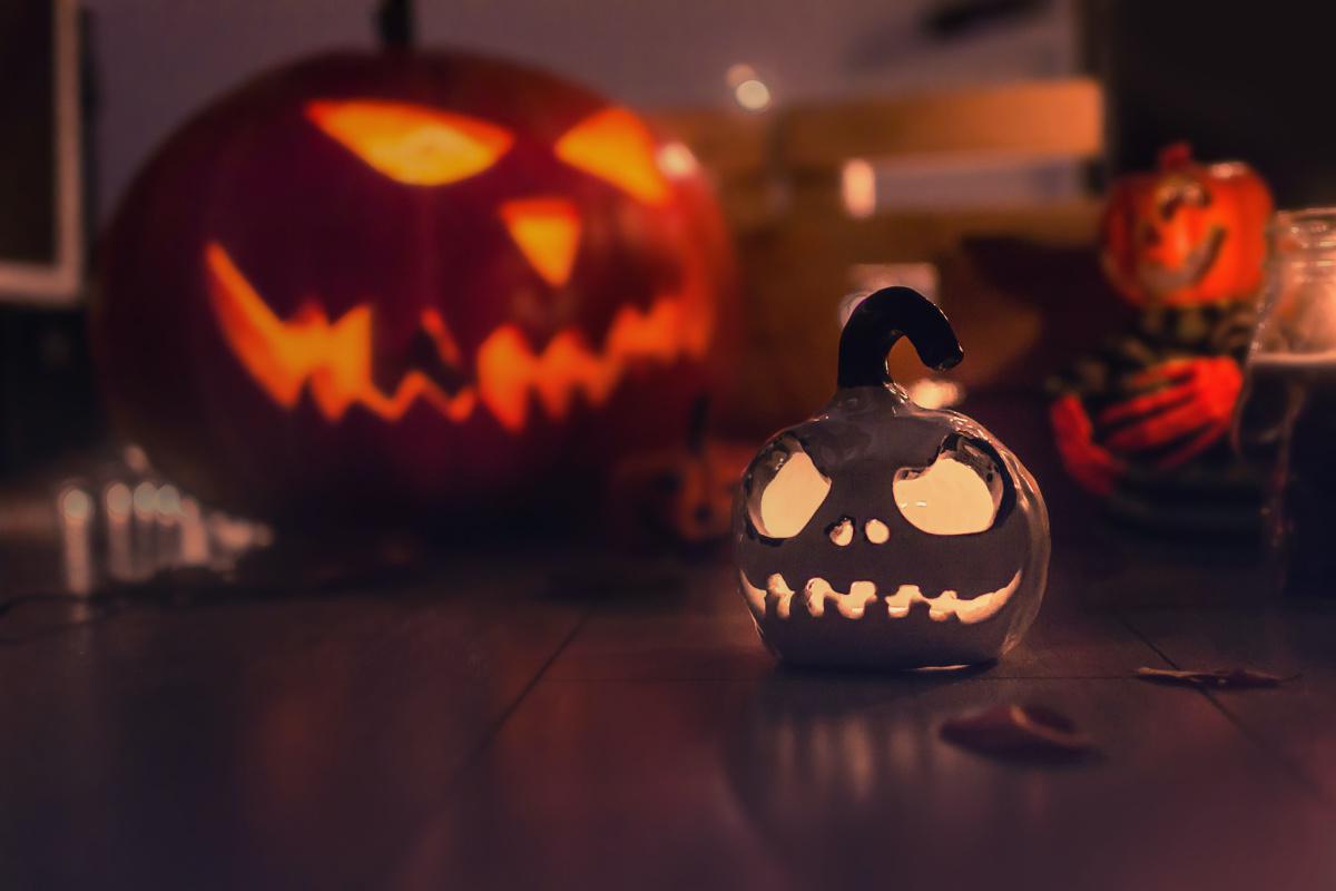 Concurso Halloween edición 2022 y teatro con entrega de premios