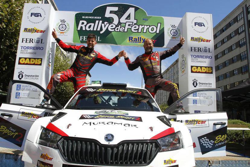 Reencuentro triunfal de Víctor Senra con su Škoda Reencuentro triunfal de Víctor Senra con su Škoda