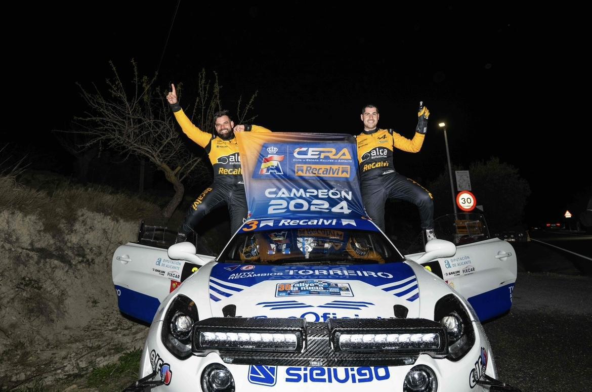 Robert Virves vence en Alicante y Jorge Cagiao se lleva el título Robert Virves vence en Alicante y Jorge Cagiao se lleva el título