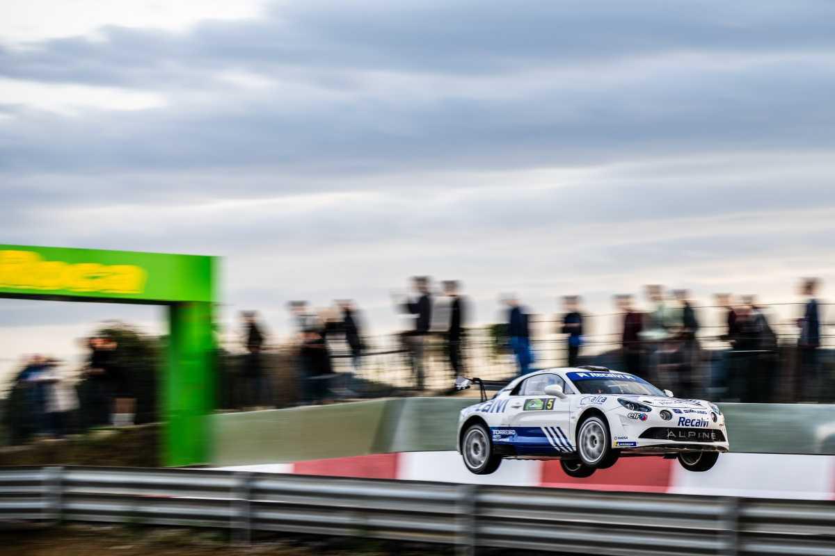 Jorge Cagiao, en los cuartos de final de la Carrera de Campeones Circuito LaRoca Jorge Cagiao, en los cuartos de final de la Carrera de Campeones Circuito LaRoca
