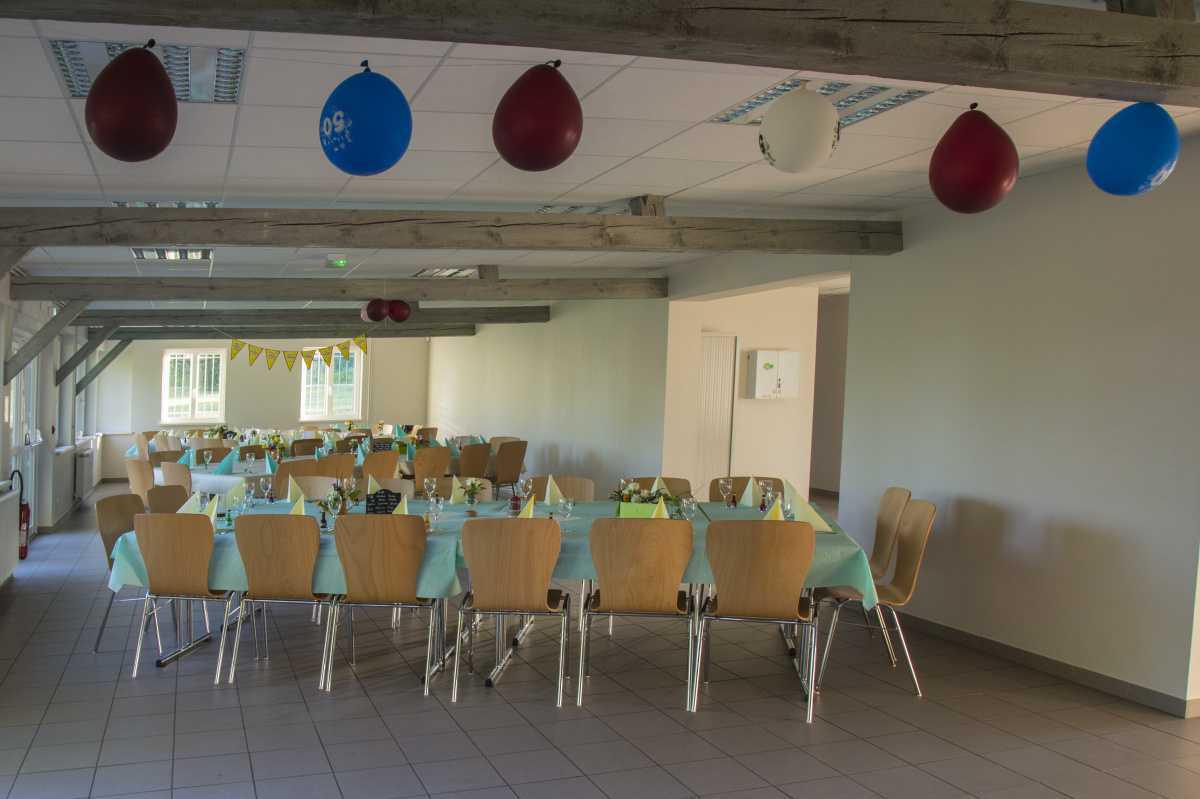 LE TERRAIN DE LOISIRS LE TERRAIN DE LOISIRS