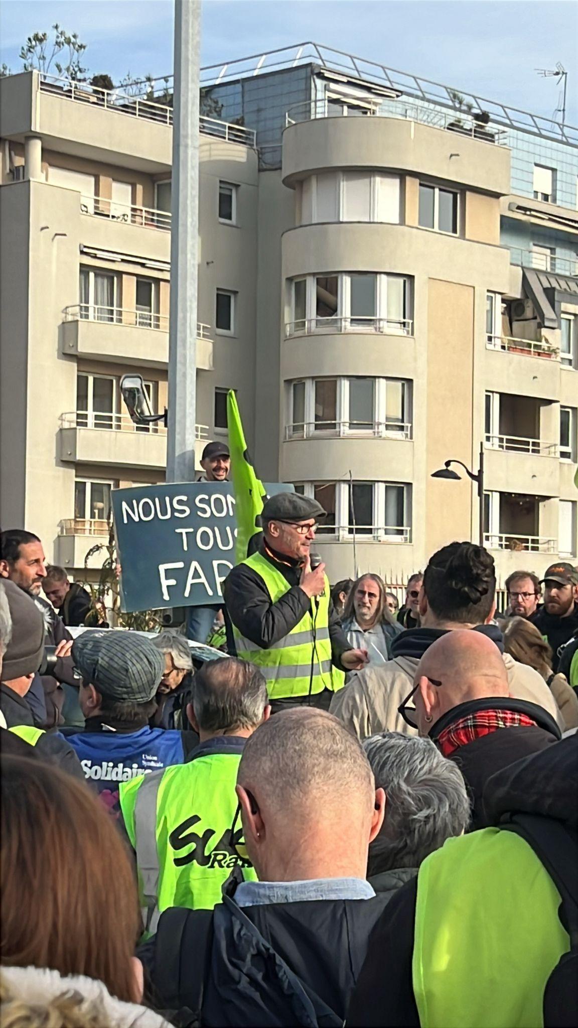 Vidéos du rassemblement de soutien à Fabien Villedieu de SUD-Rail