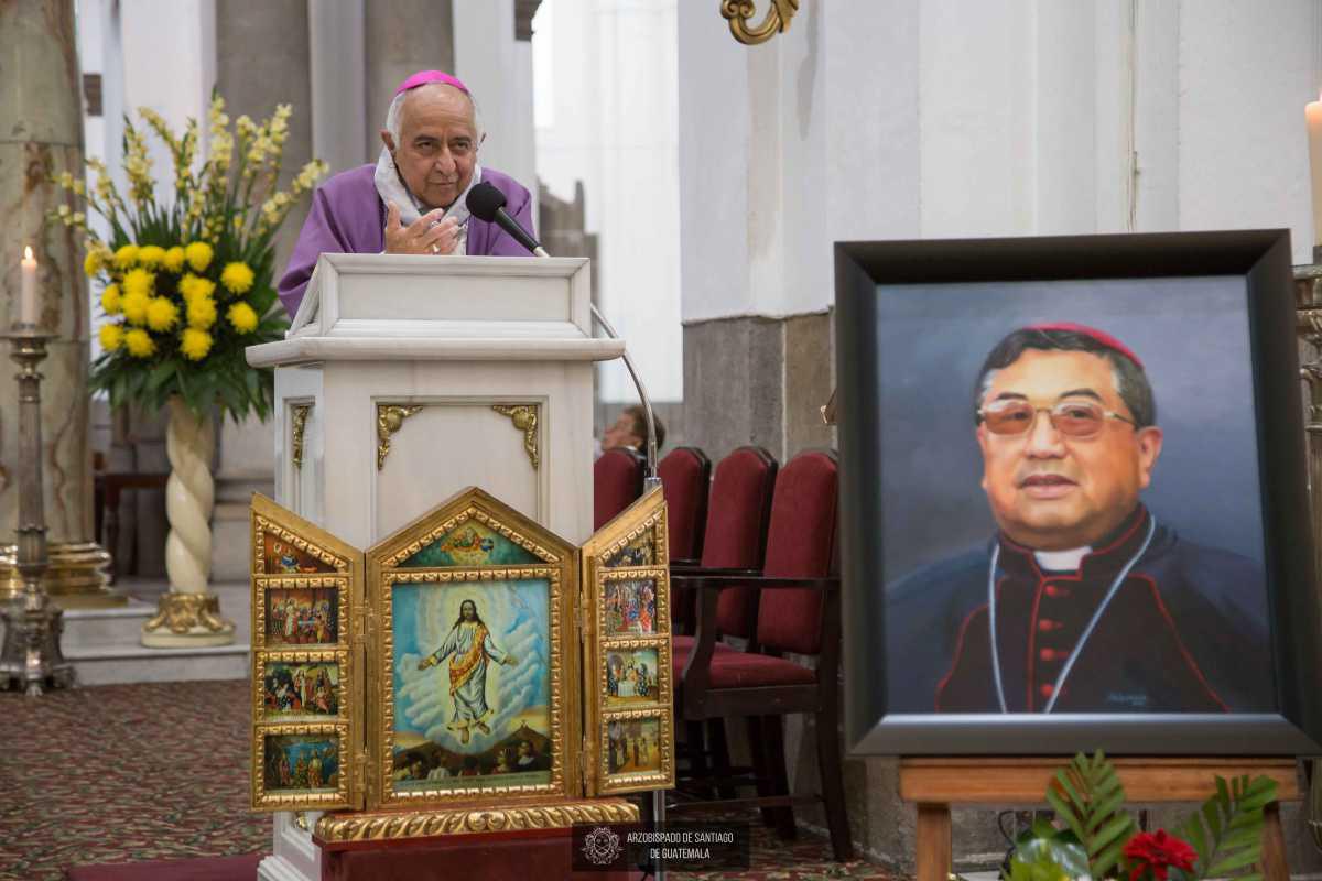 Santa Eucaristía por el Aniversario del fallecimiento de Mons. Oscar Julio Vian Morales, sdb