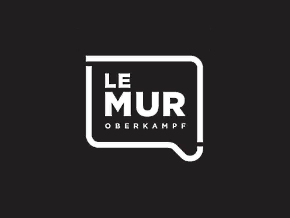 Performance sur "Le M.U.R Oberkampf" Performance sur "Le M.U.R Oberkampf"