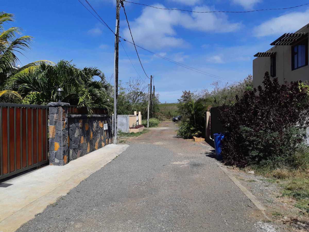 Residential Land for Sale in Pereybere - 157092