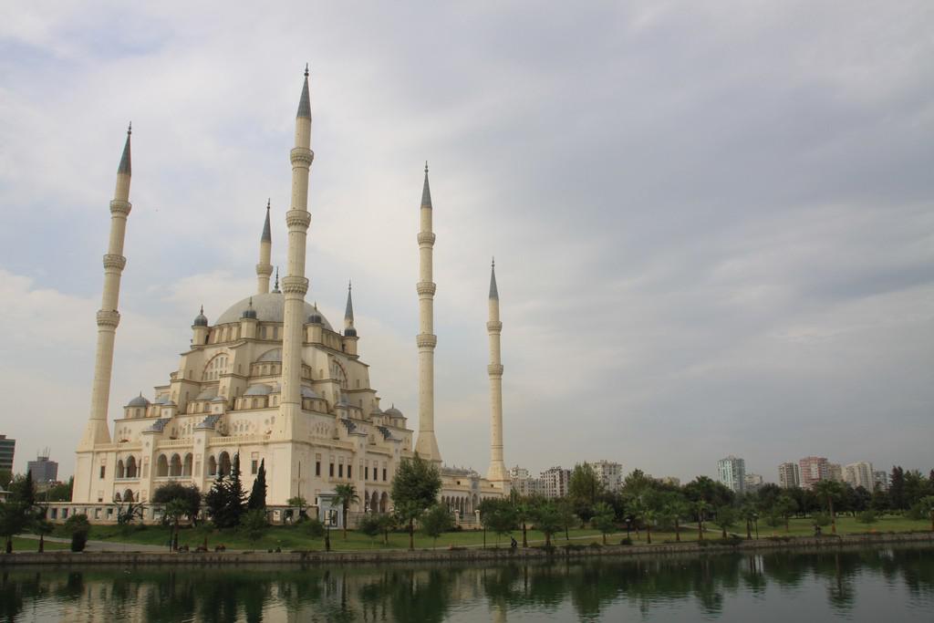 Мечеть Сабанчи в Адане