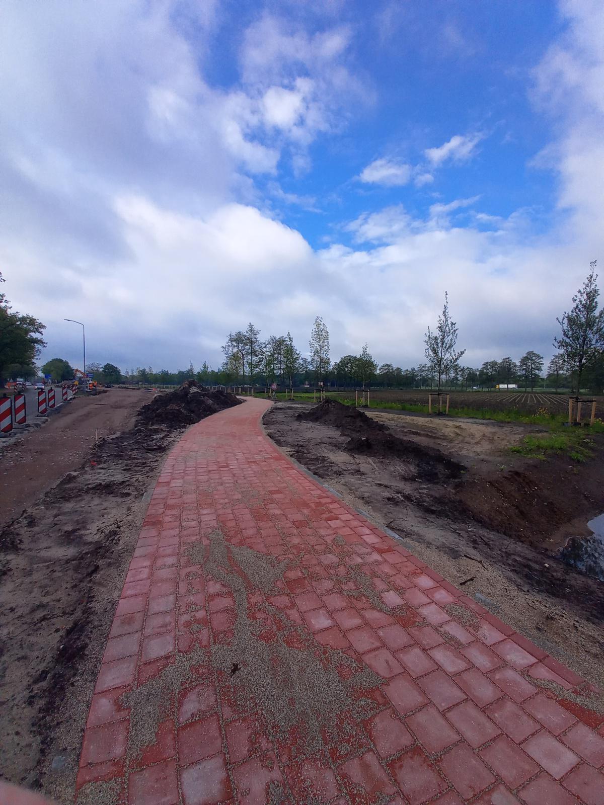 Foto's uitvoering (Nijkerkerweg) Bloemendal