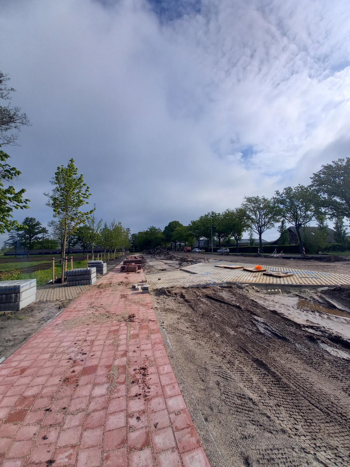 Foto's uitvoering (Nijkerkerweg) Bloemendal