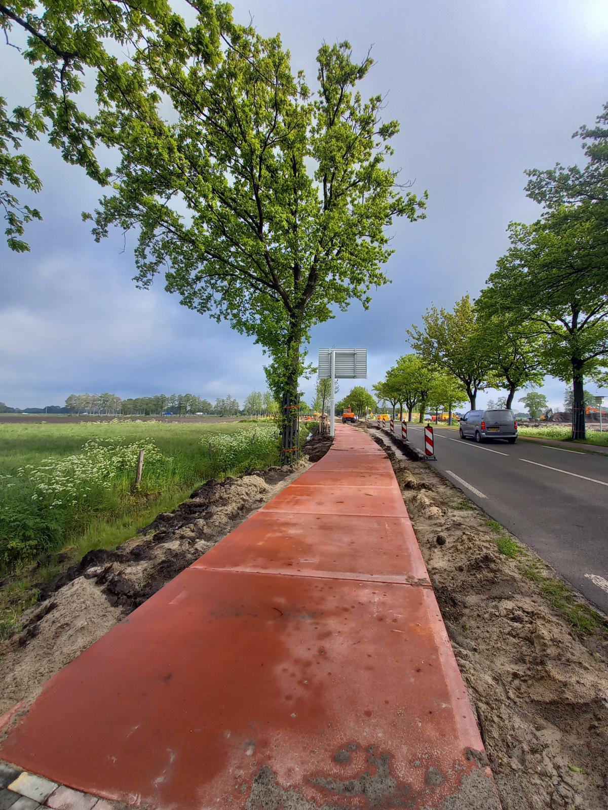 Foto's uitvoering (Nijkerkerweg) Bloemendal